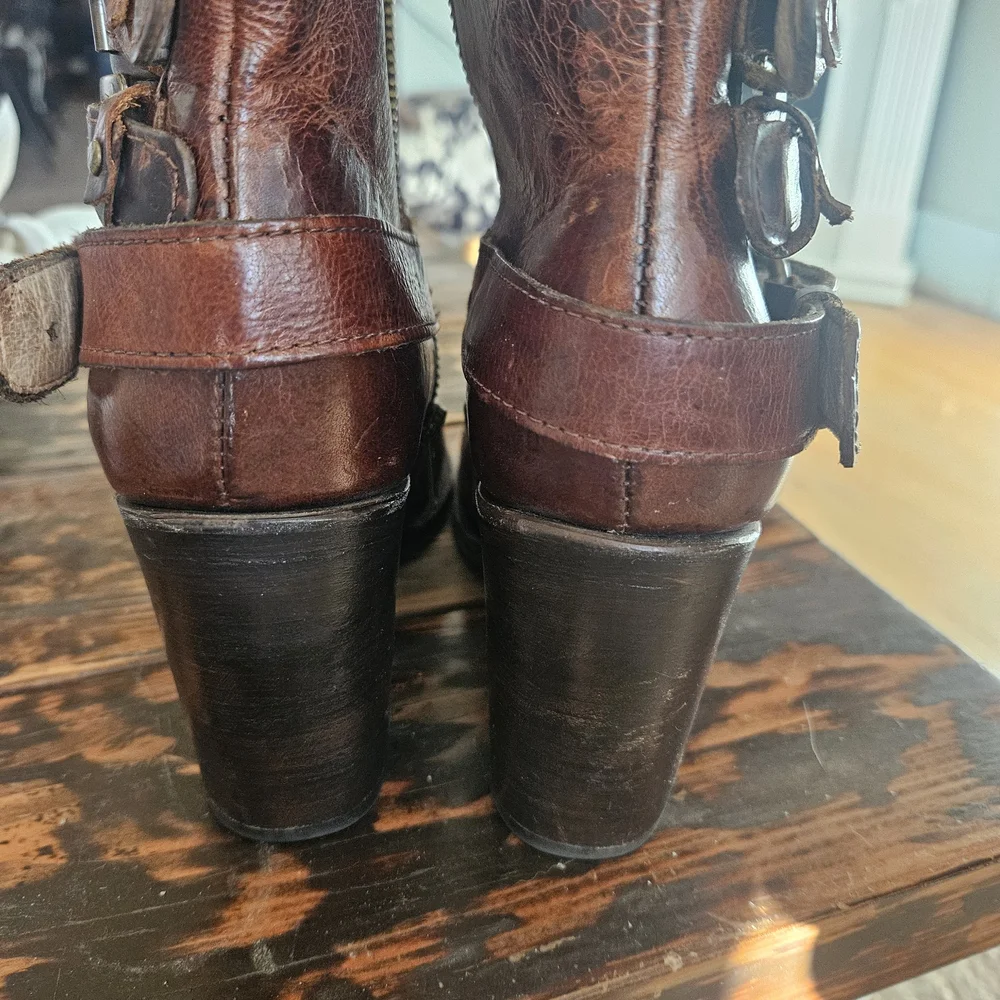 Freebird by Steven Distressed Brown Ankle BOLO Boots - Picture 3 of 7
